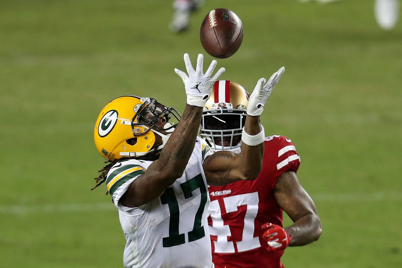 Green Bay Packers inside linebacker Krys Barnes (51) celebrates