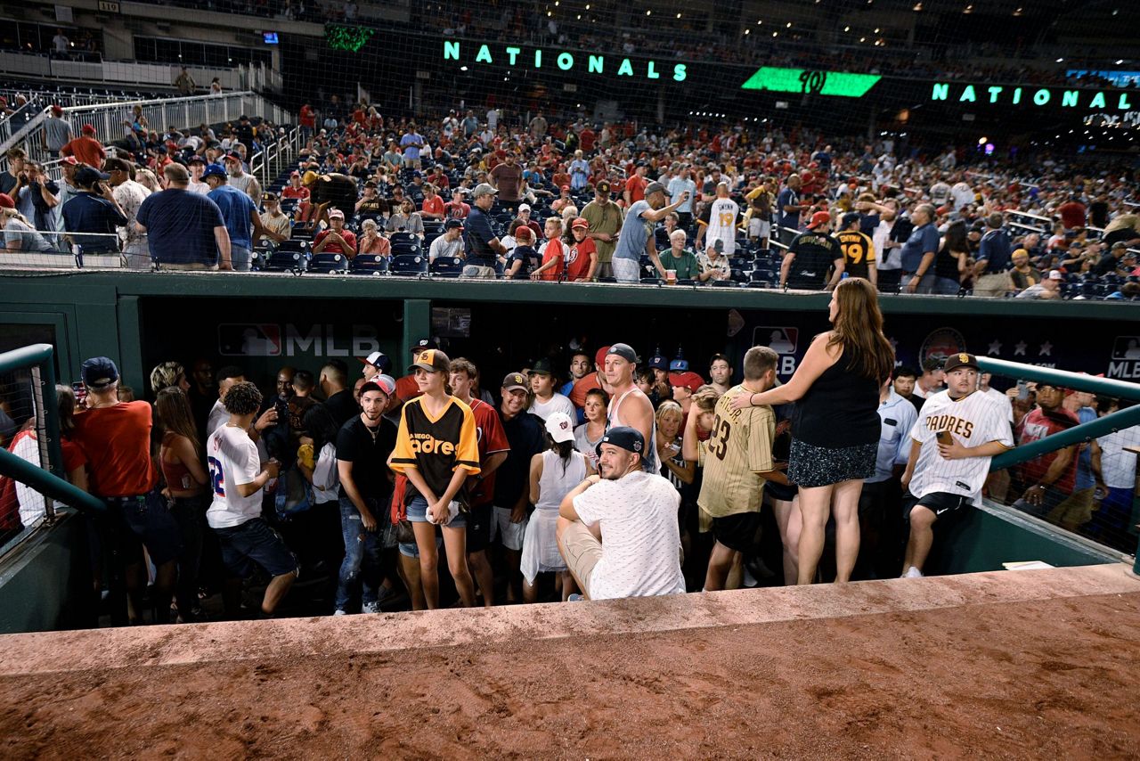 Padres recall terrifying moments after shooting at ballpark - Los