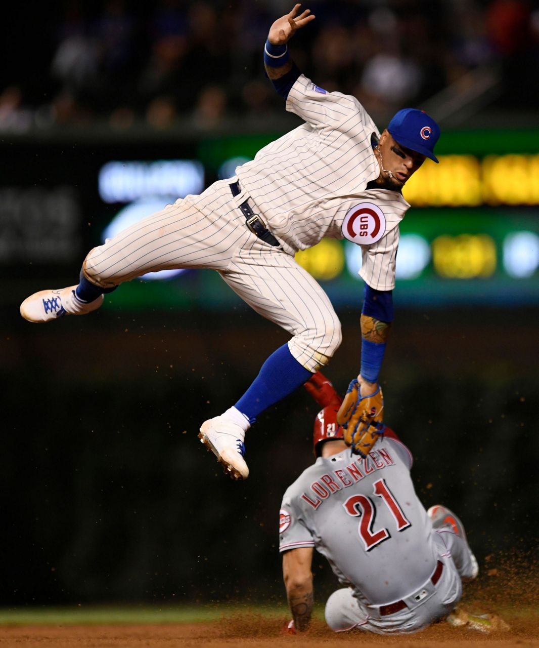 Schwarber S Homer In 10th Gives Cubs 4 3 Win Over Reds