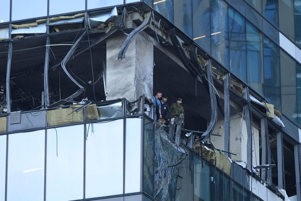 Overnight drone attack on Moscow injures 1, prompts temporary airport ...