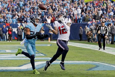 Houston Texans 24-21 Tennessee Titans: Deshaun Watson throws for two  touchdowns as Texans take control of AFC South, NFL News