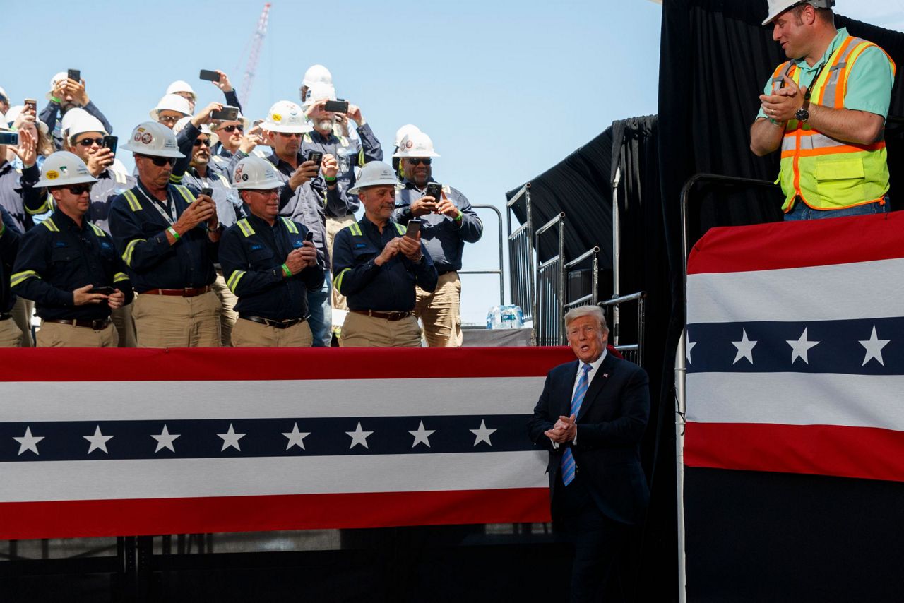 Trump looks to highlight energy exports in Louisiana