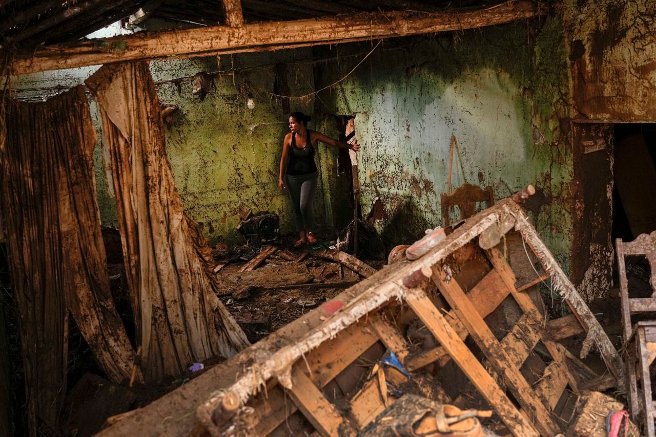 Death toll climbs to 25, many missing in Venezuela landslide - Vimarsana News