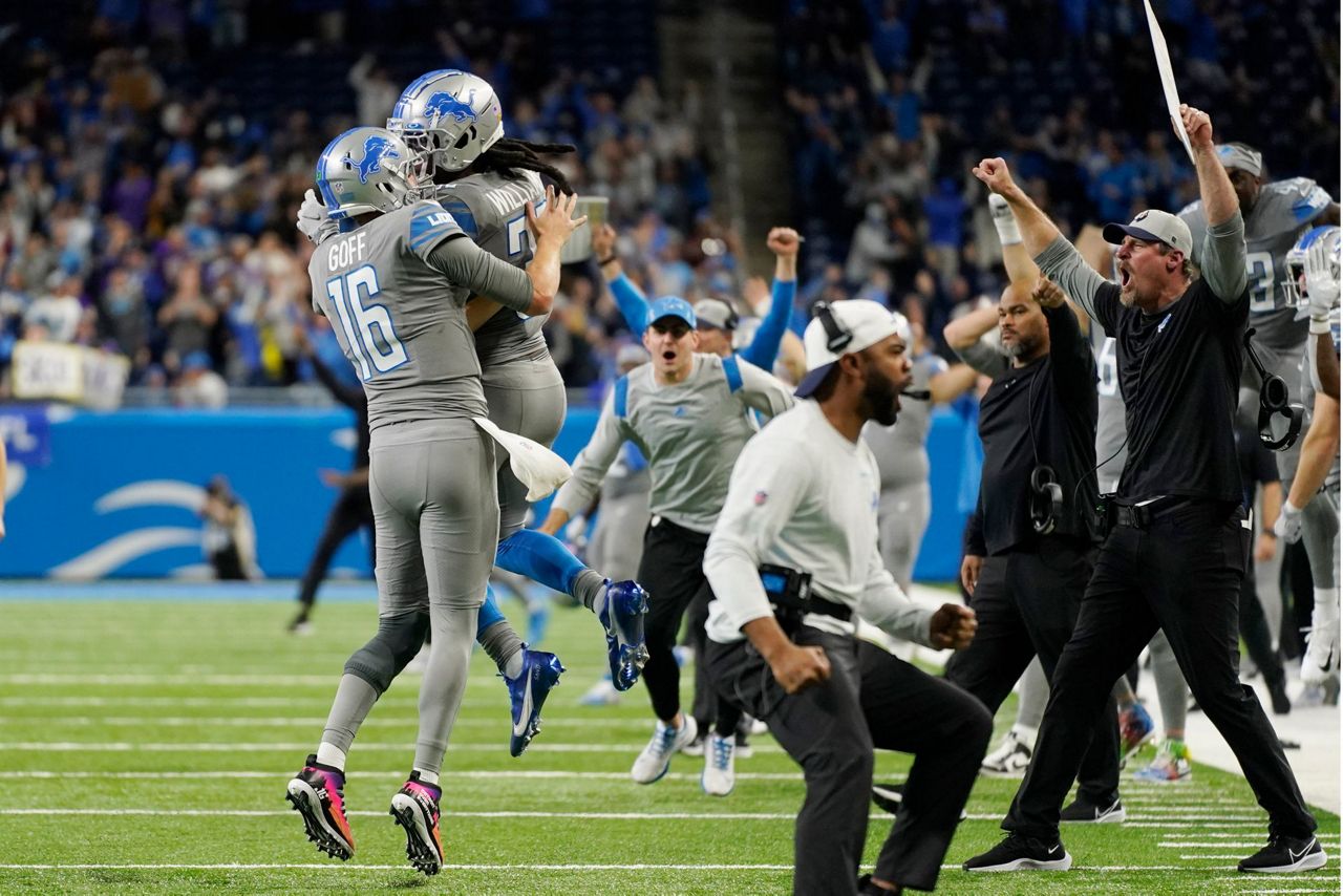 Winless no more: Lions top Vikes 29-27 for 1st W in Week 13