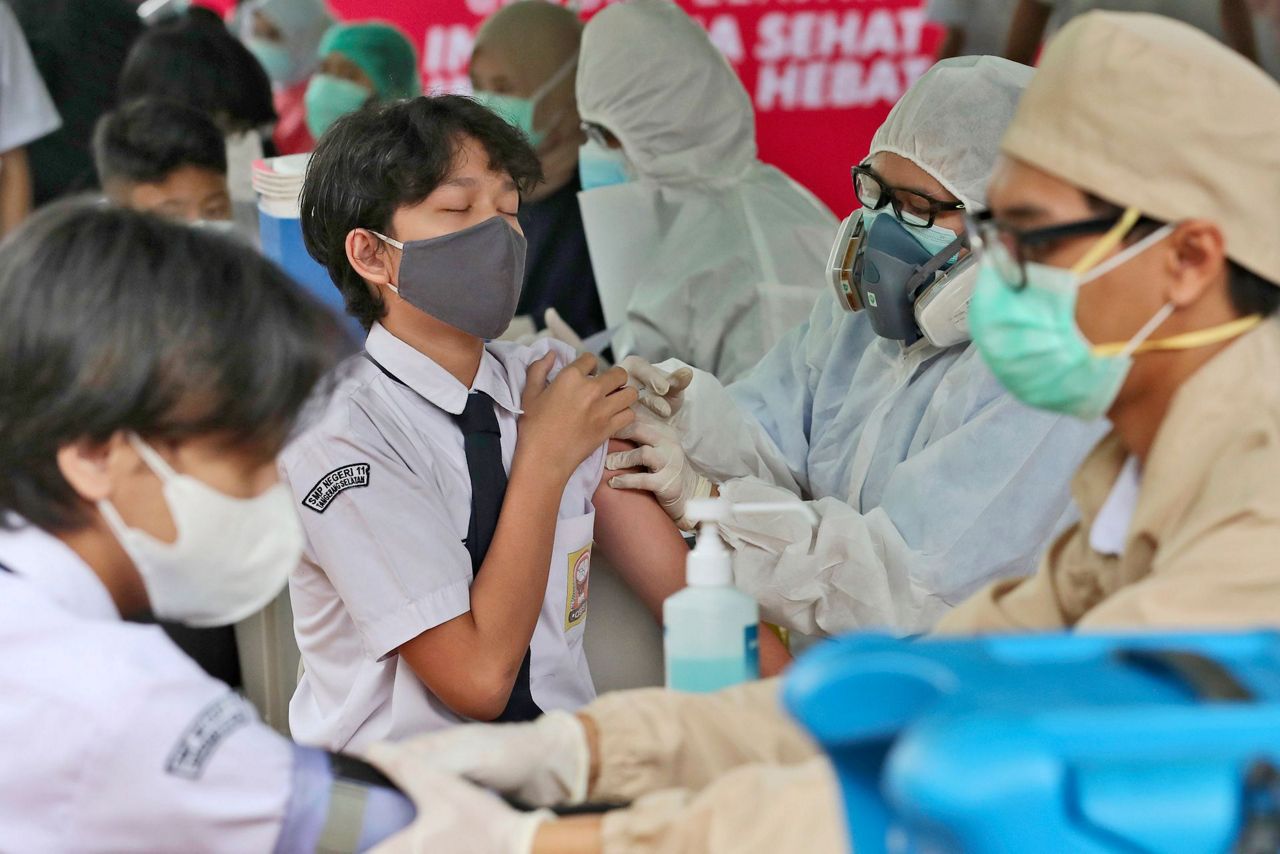 Indonesia reports 54,000 virus cases, becomes Asian hotspot