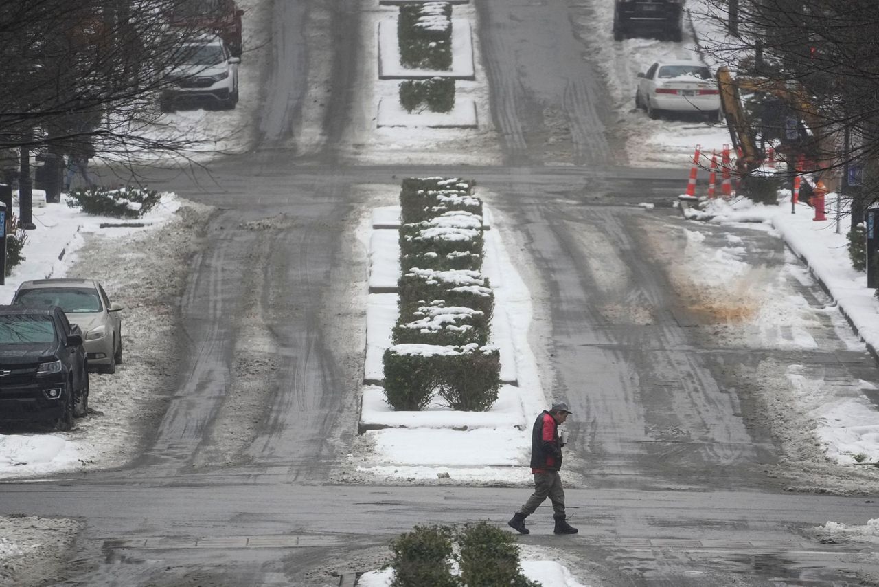 14 confirmed dead due to Tennessee winter storm, as Oregon reels from
