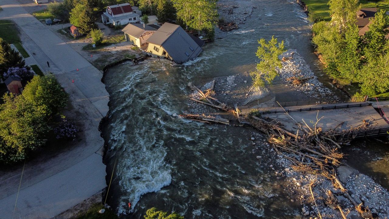 Yellowstone floodwaters threaten water supplies in Montana - Vimarsana News