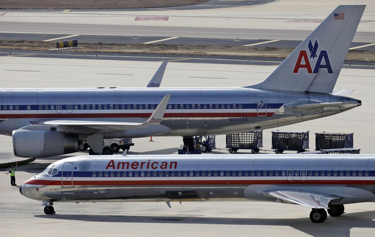 American Airlines Flights Grounded Due to Technical Issues