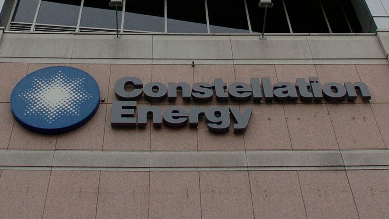 The Constellation Energy building is photographed Dec. 19, 2005 in a Baltimore. (AP Photo/Gail Burton, File)