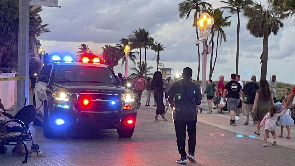 Police respond to a shooting near the Hollywood Beach Boardwalk in Hollywood, Fla. on May 29, 2023. (AP)