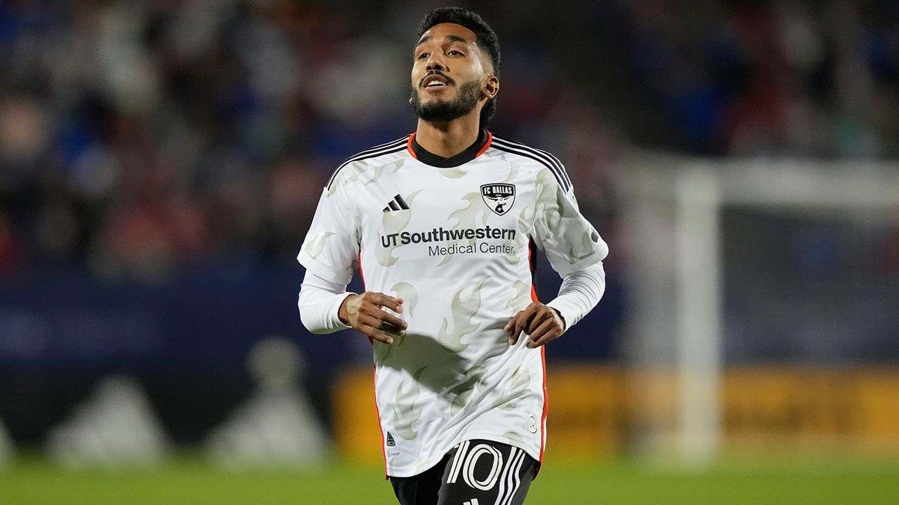 FC Dallas forward Jesus Ferreira (10) runs on the field during the second half of an MLS soccer match against CF Montreal Saturday, March 2, 2024, in Frisco, Texas. (AP Photo/LM Otero)