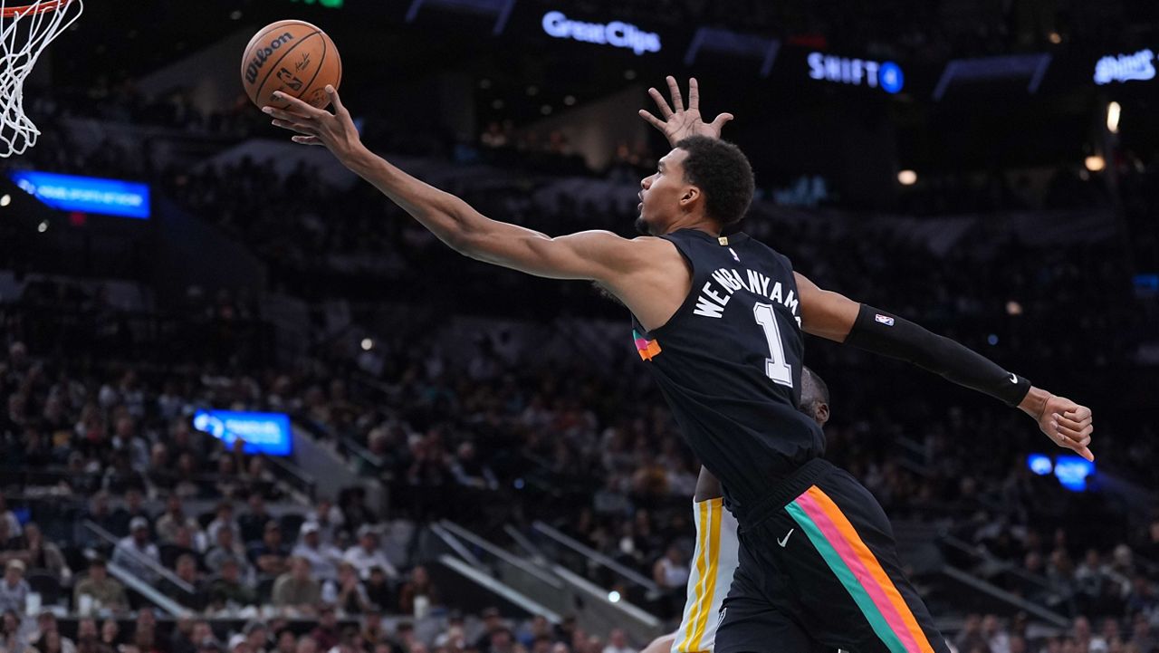 Warriors win over Spurs despite Wemby's triple-double, image size:1280x721