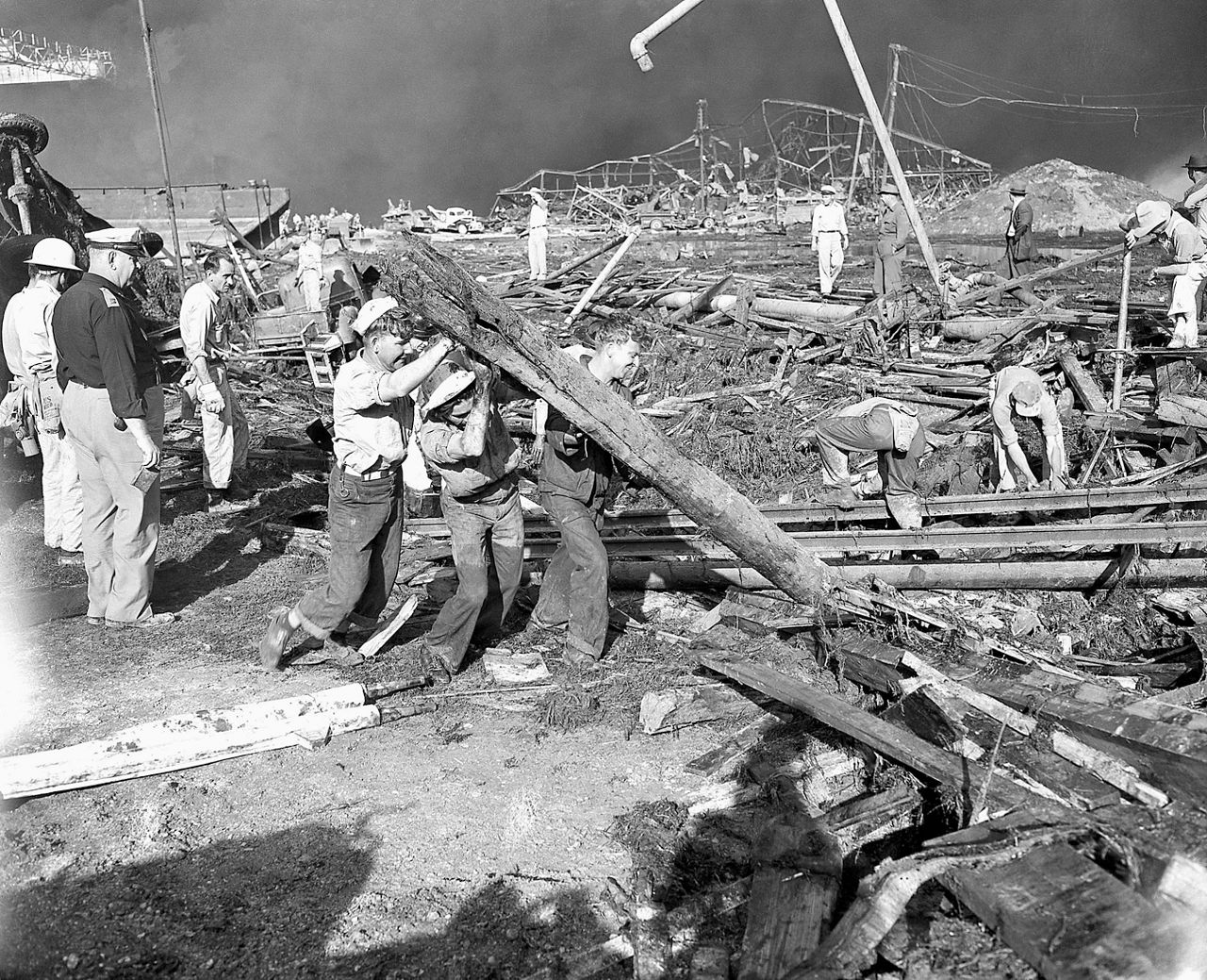 Beirut Explosion Stirs Memories of 1947 Texas City Disaster
