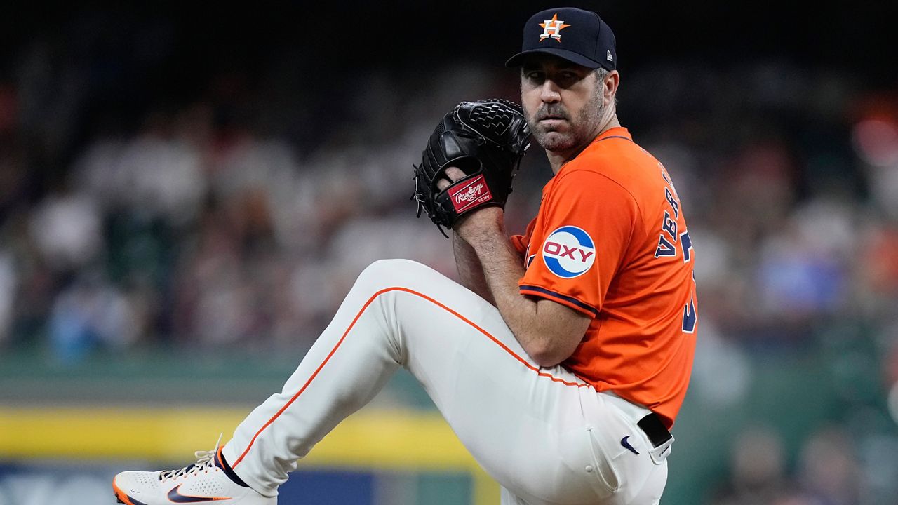 Houston Astros starting pitcher Justin Verlander delivers during the first inning of a baseball game against the Los Angeles Angels, Friday, Sept. 20, 2024, in Houston. (AP Photo/Kevin M. Cox)