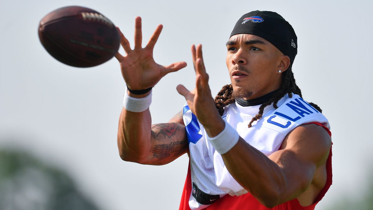 Bills place Chase Claypool on IR, sign 3 to restock roster