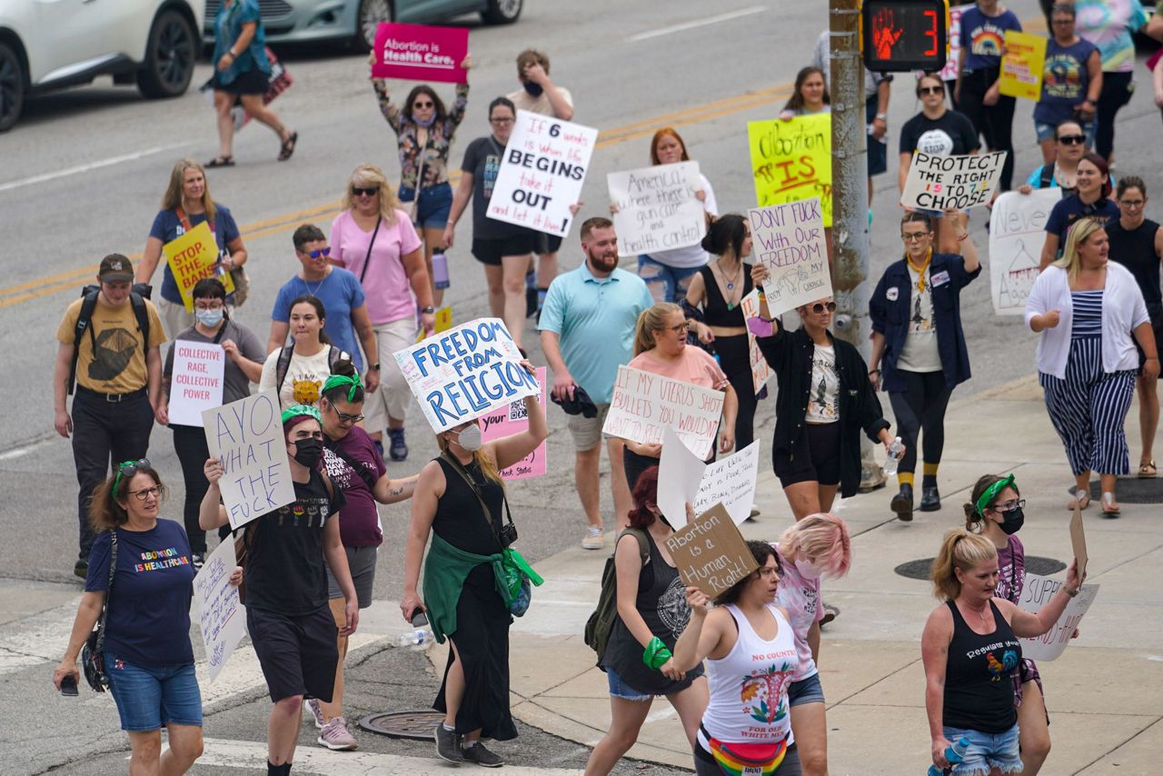 Indiana abortion debate draws protest crowds, vice president