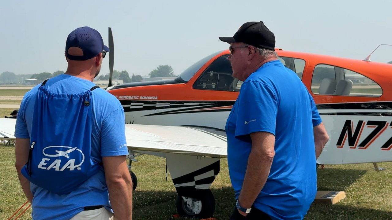 'It stopped us': Pilots contend with wildfire smoke delays ahead of EAA Airventure Oshkosh