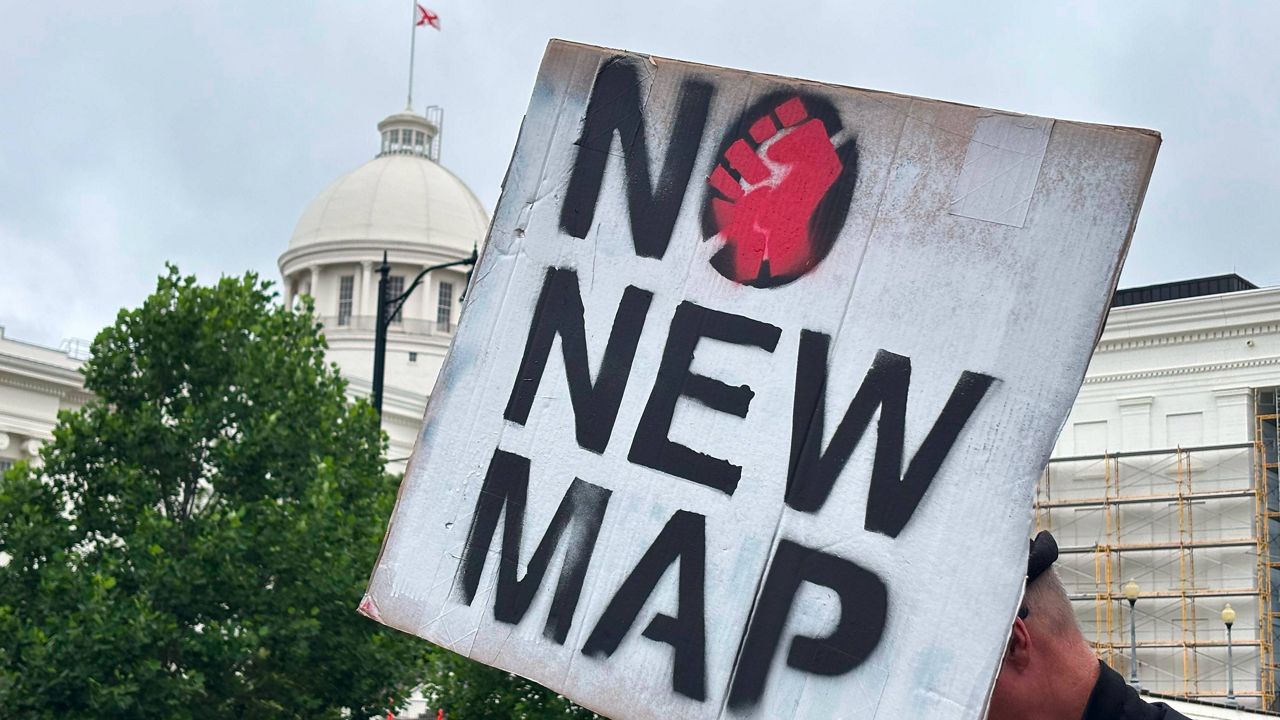 SCOTUS halts order for Alabama to use U.S. House map