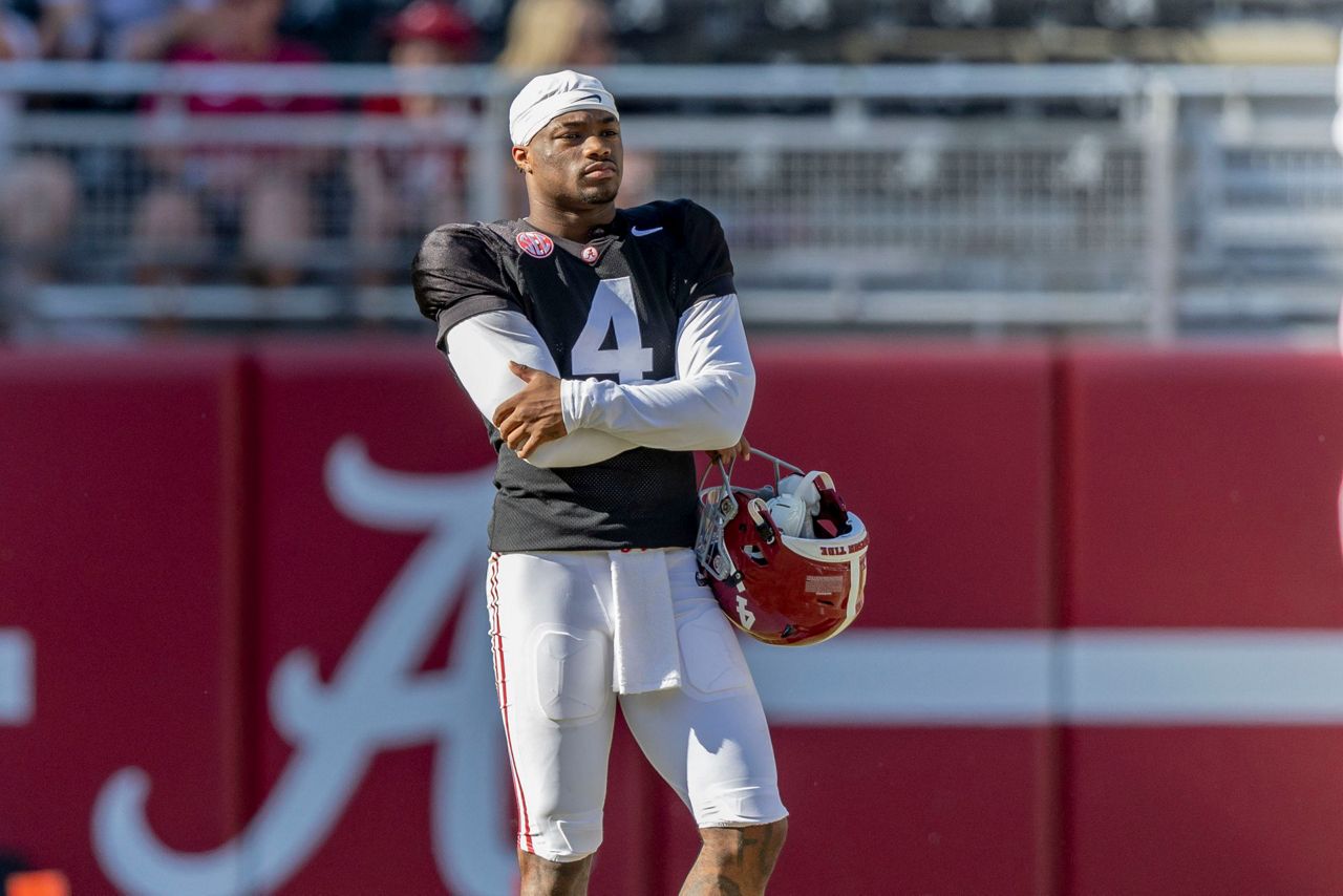 Kalen DeBoer makes unofficial Alabama coaching debut before big crowd ...