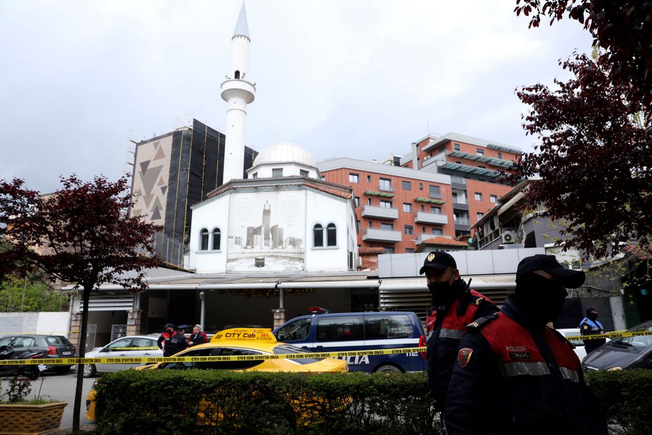 Police Albanian man with knife wounds 5 at mosque in Tirana