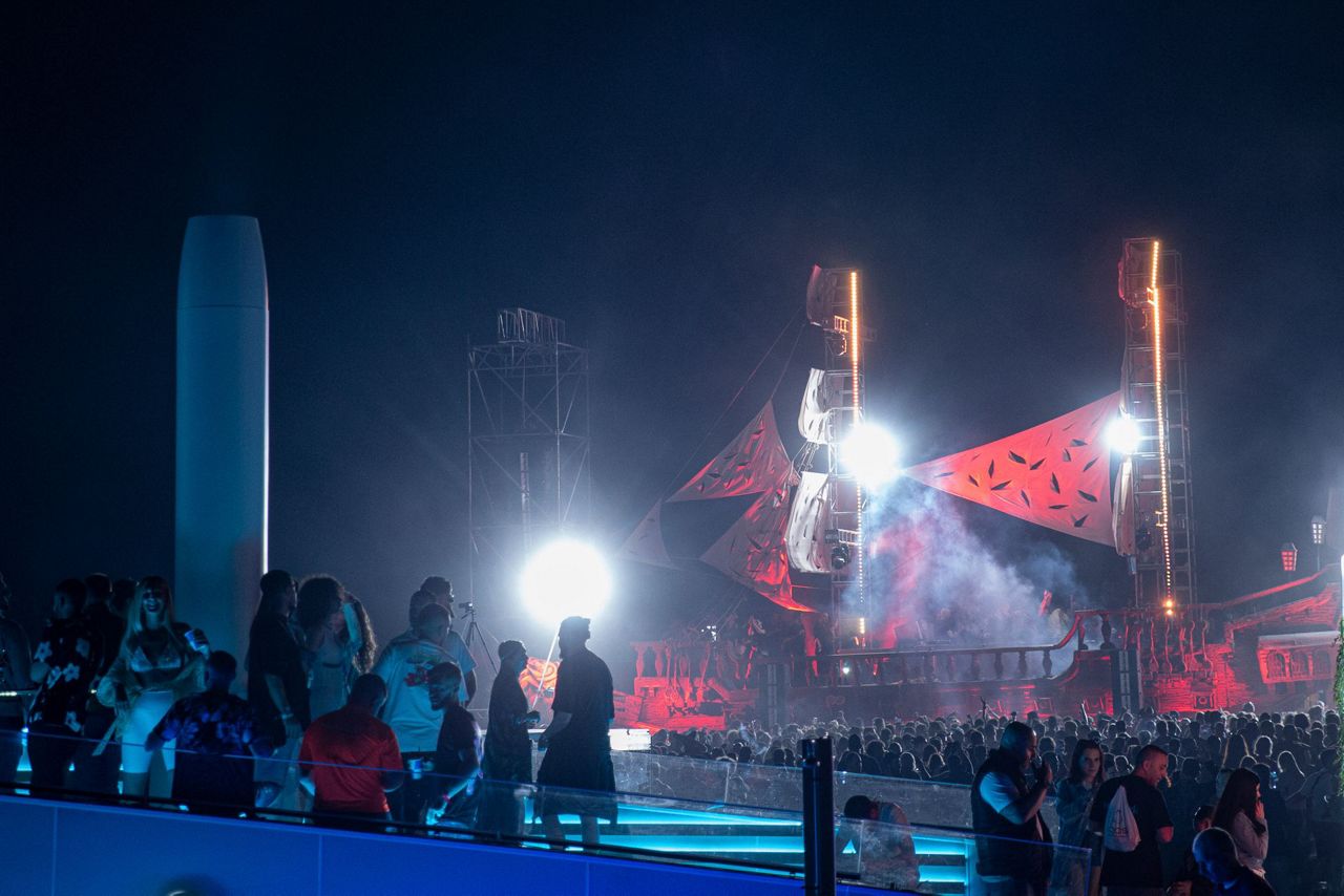 Music fans flock to Albania’s beach festival despite virus