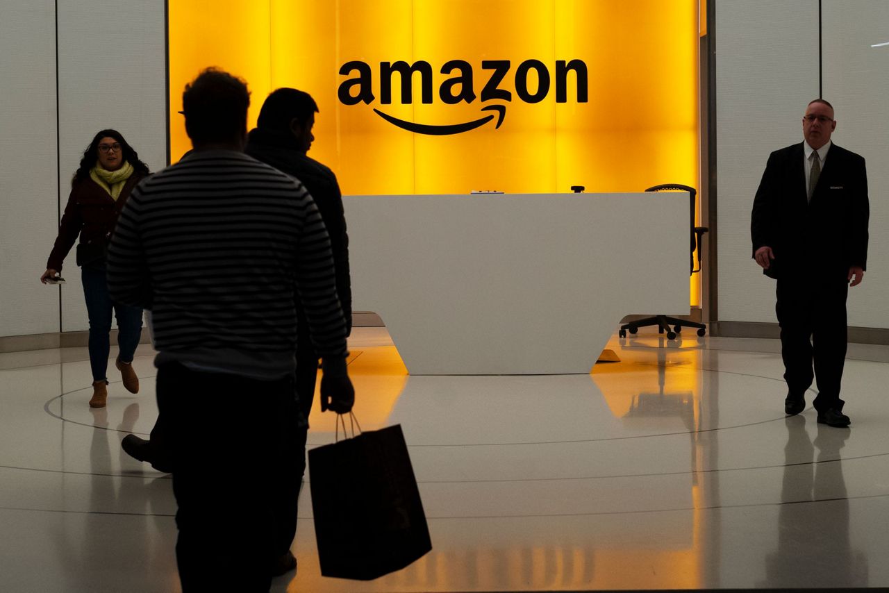 To fill 30,000 jobs, Amazon plans hiring events in 6 cities