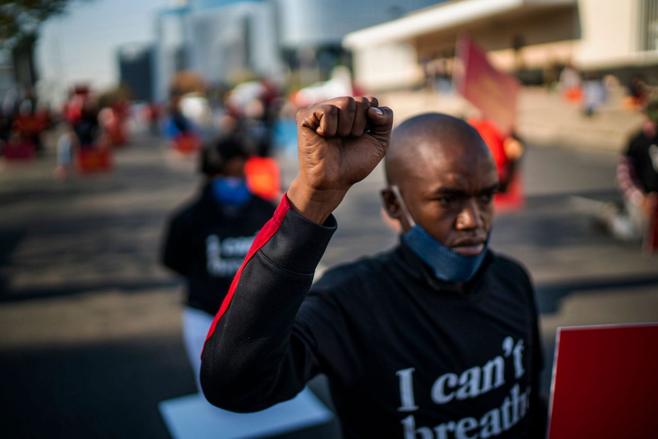 South African opposition leader protests brutality in US, SA