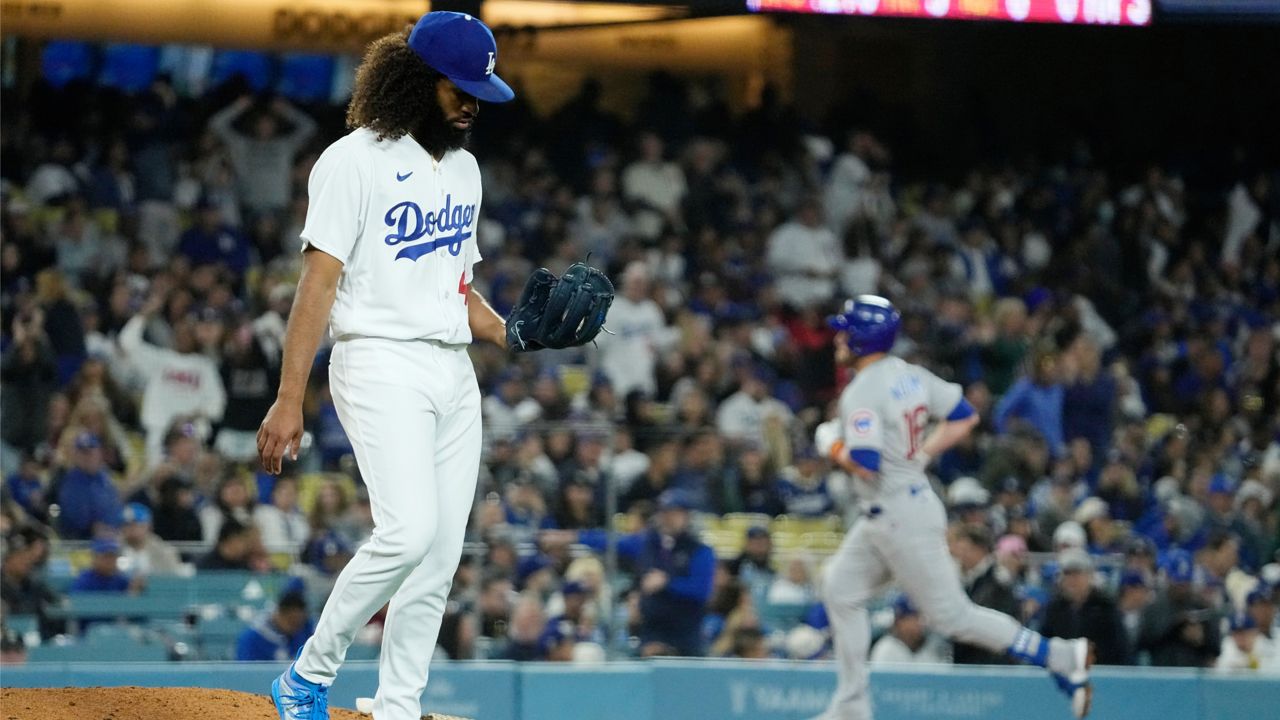 Dodgers give up 5 home runs in loss to Cubs