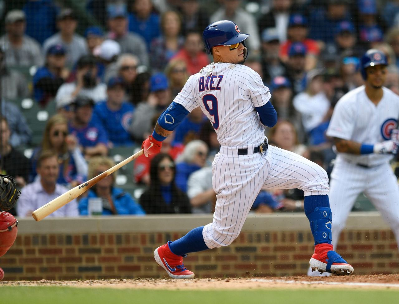 Jonathan Lucroy arrives for Cubs debut