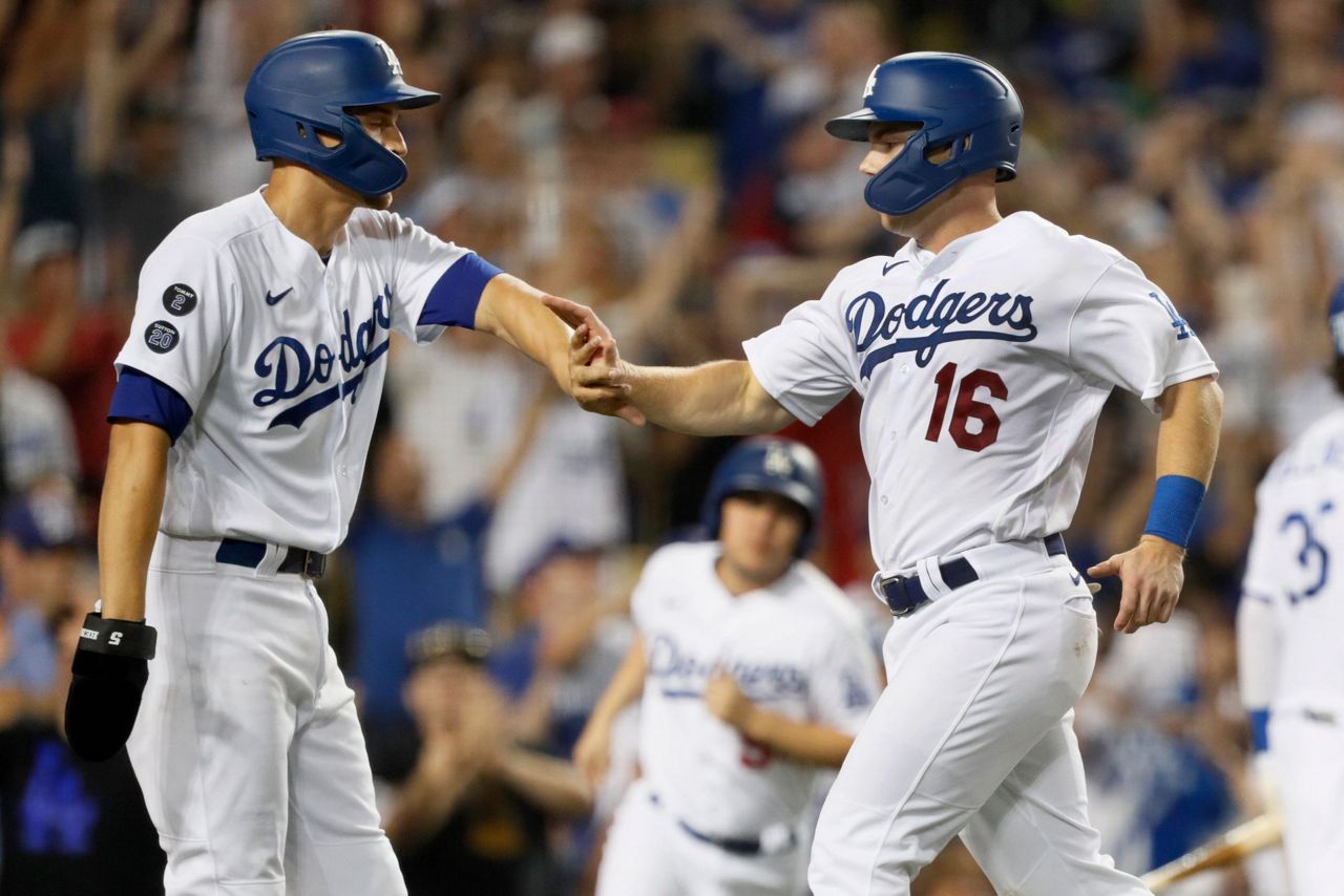 Cody Bellinger homer, Chris Taylor 2-run double beat Angels