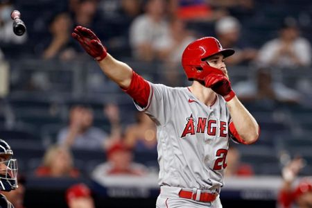 Ohtani, Rendon rally Angels past Nationals 5-4 in 9th