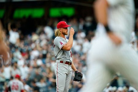 Noah Syndergaard pitches eight-inning gem in Angels' win