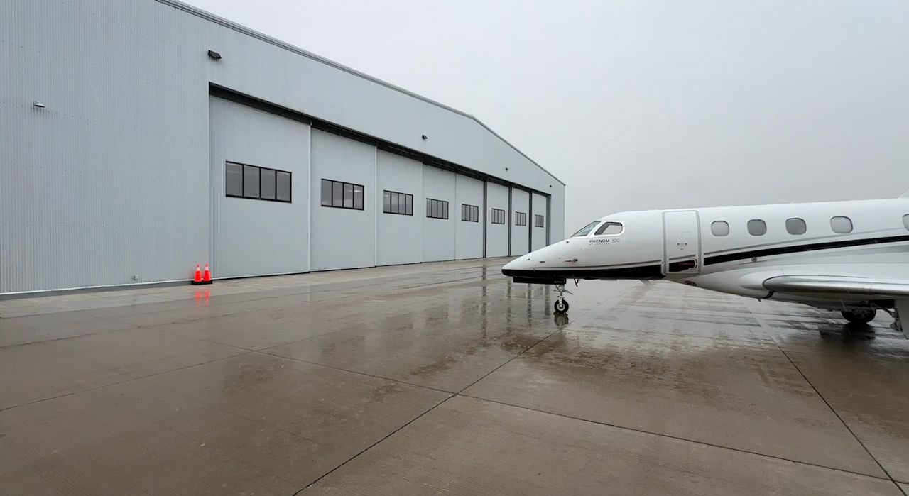 Appleton Flight Center adds new hangar