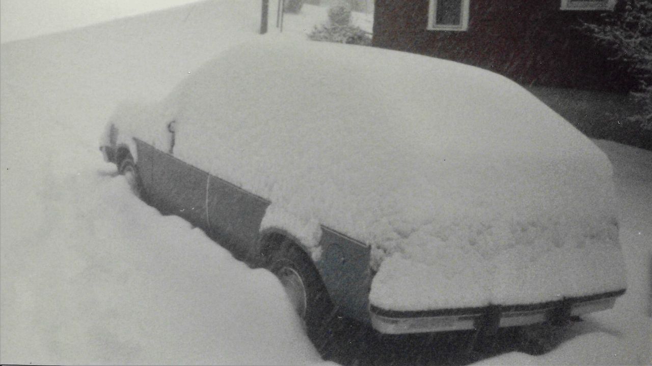 The surprise snow storm of April 1987