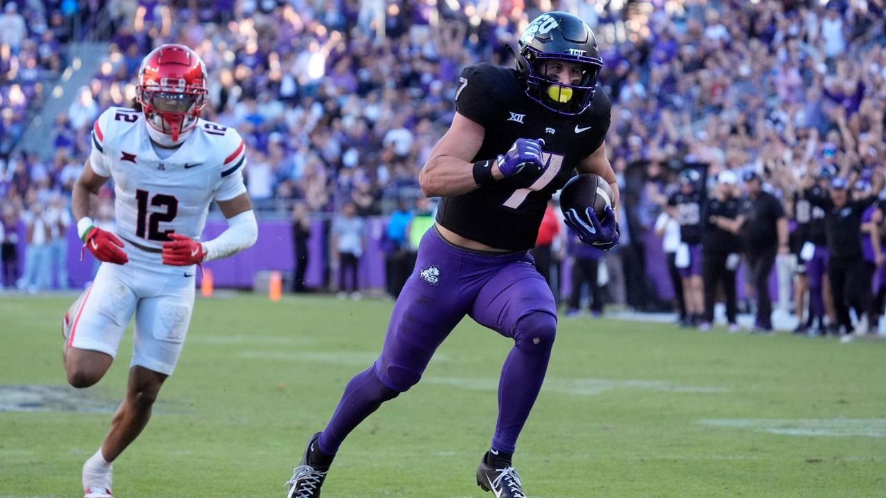 TCU pulls away from Arizona 49-28 with relentless offense