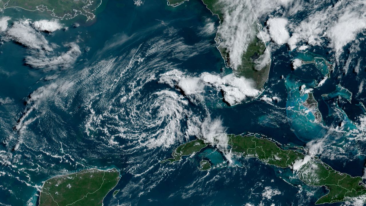 Satellite image of Arlene