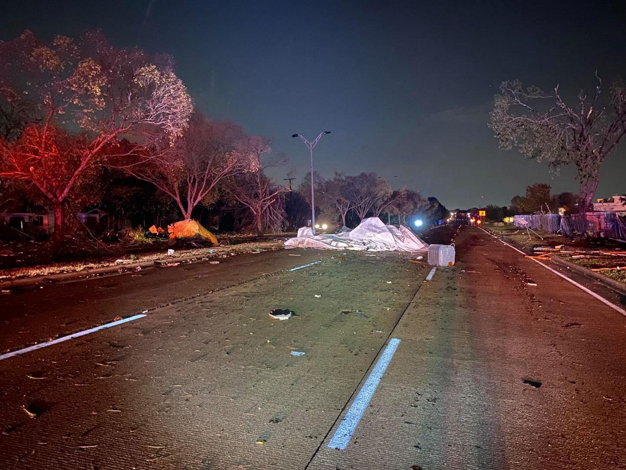 Images Arlington Assessing Damage Following Tornado