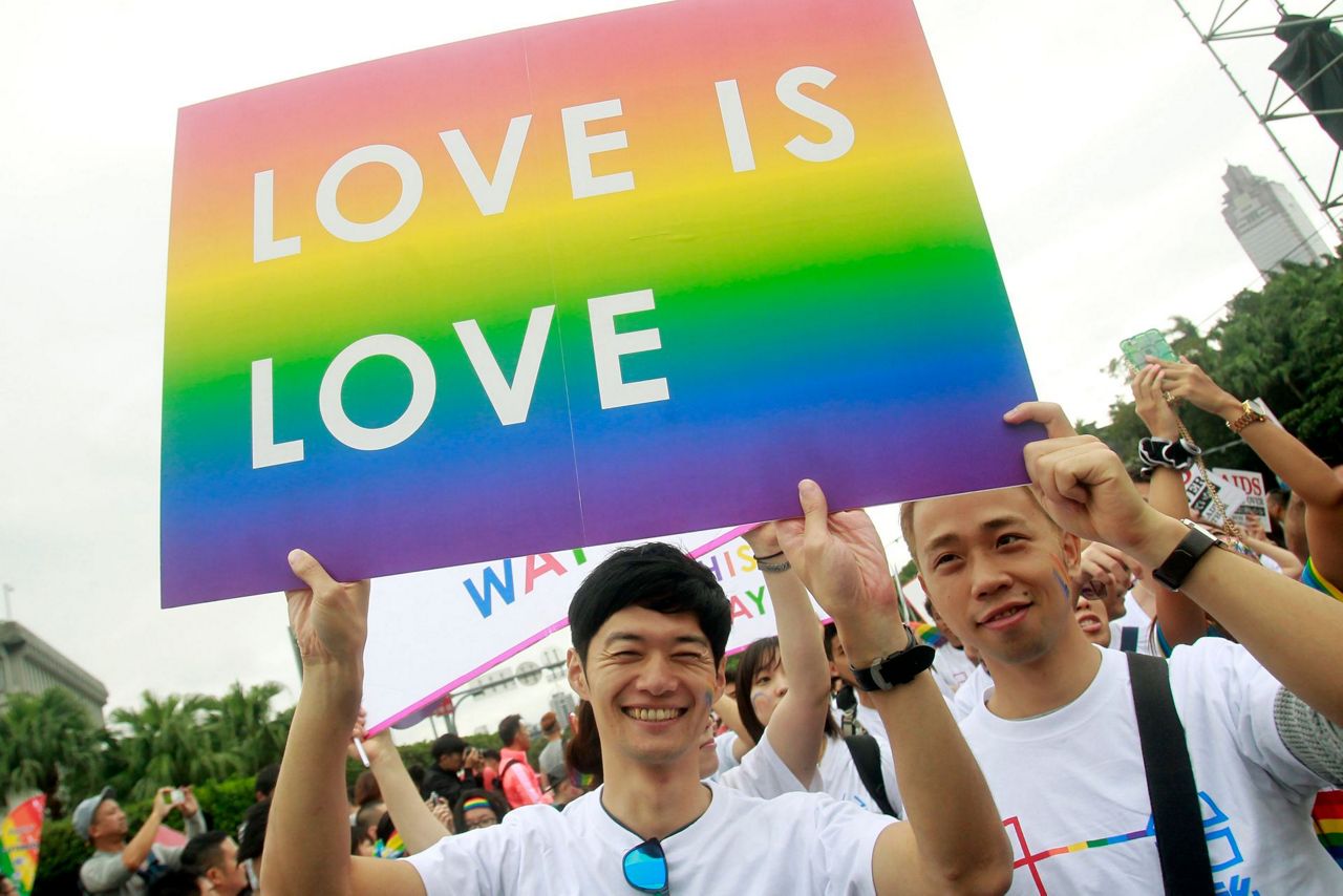 End Of Singapore's Gay Sex-ban Is Small Step In Asia-Pacific