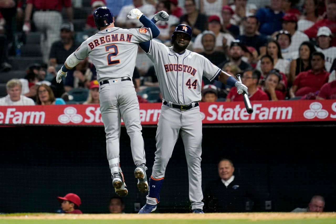 Jose Altuve leaves game after fouling ball off groin