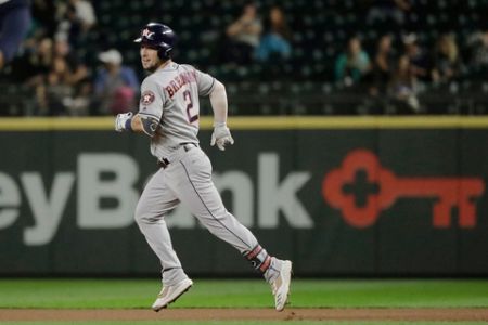 Logan Gilbert dominant in Mariners' shutout win over White Sox