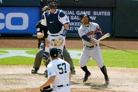 Yankees' Brett Gardner is over the Astros cheating scandal