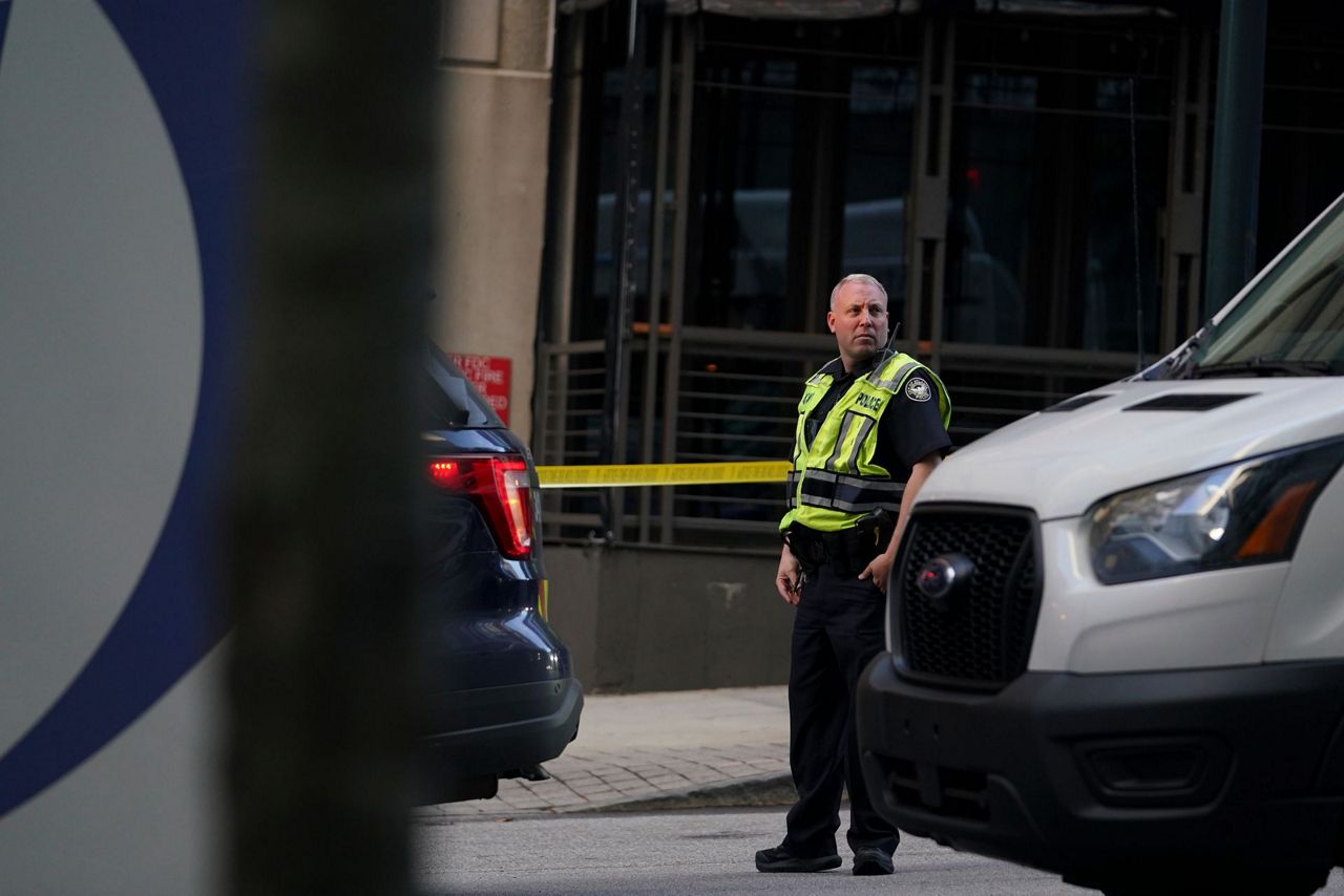 Atlanta Police Close Midtown Blocks In Response To Shooter