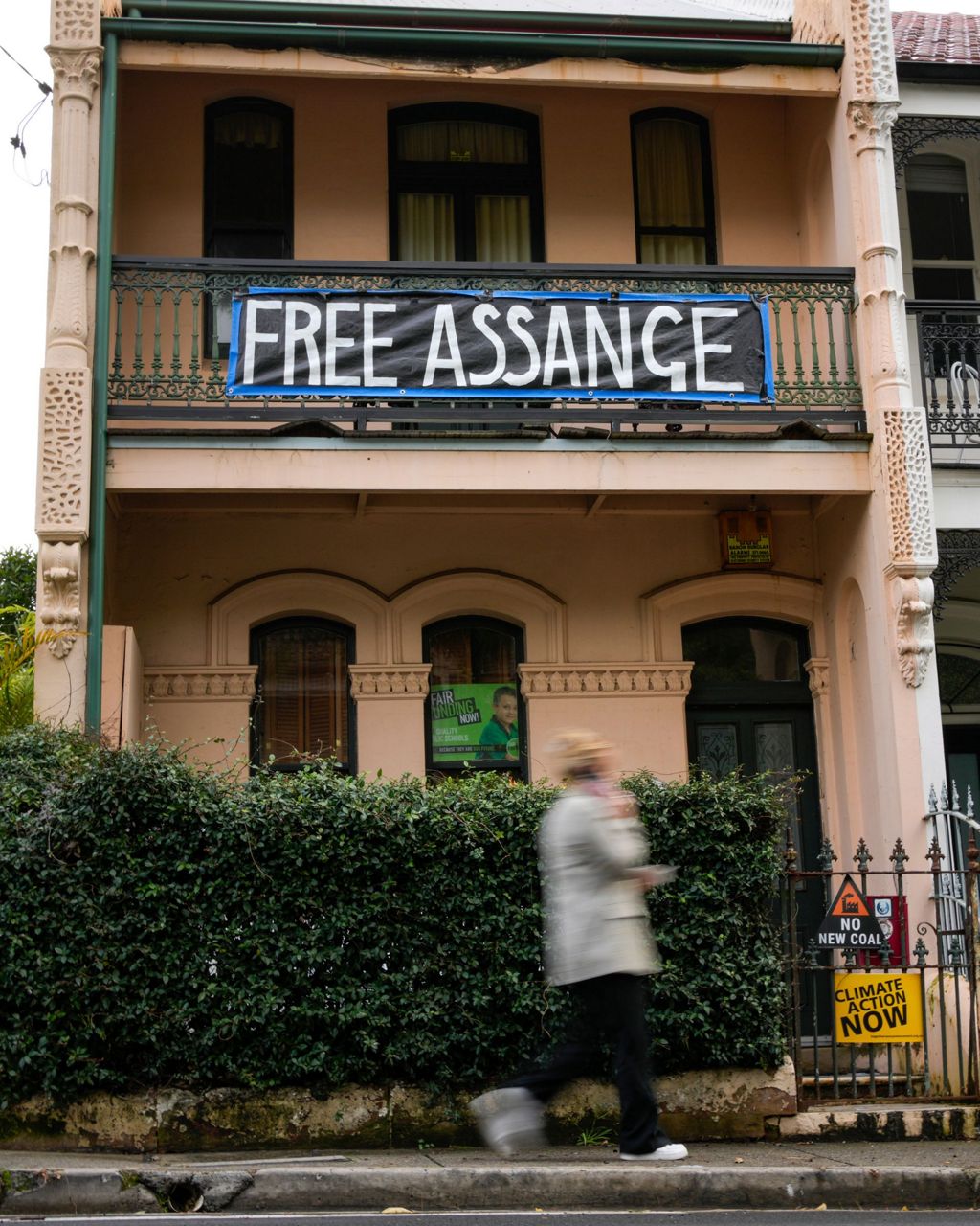 Australian Leader Refuses To Publicly Intervene On Assange