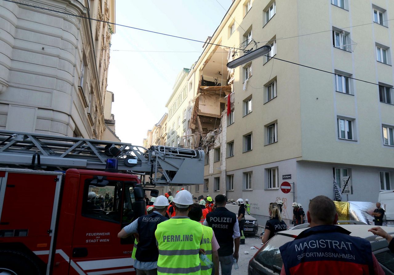Partial building collapse in Vienna, gas explosion suspected