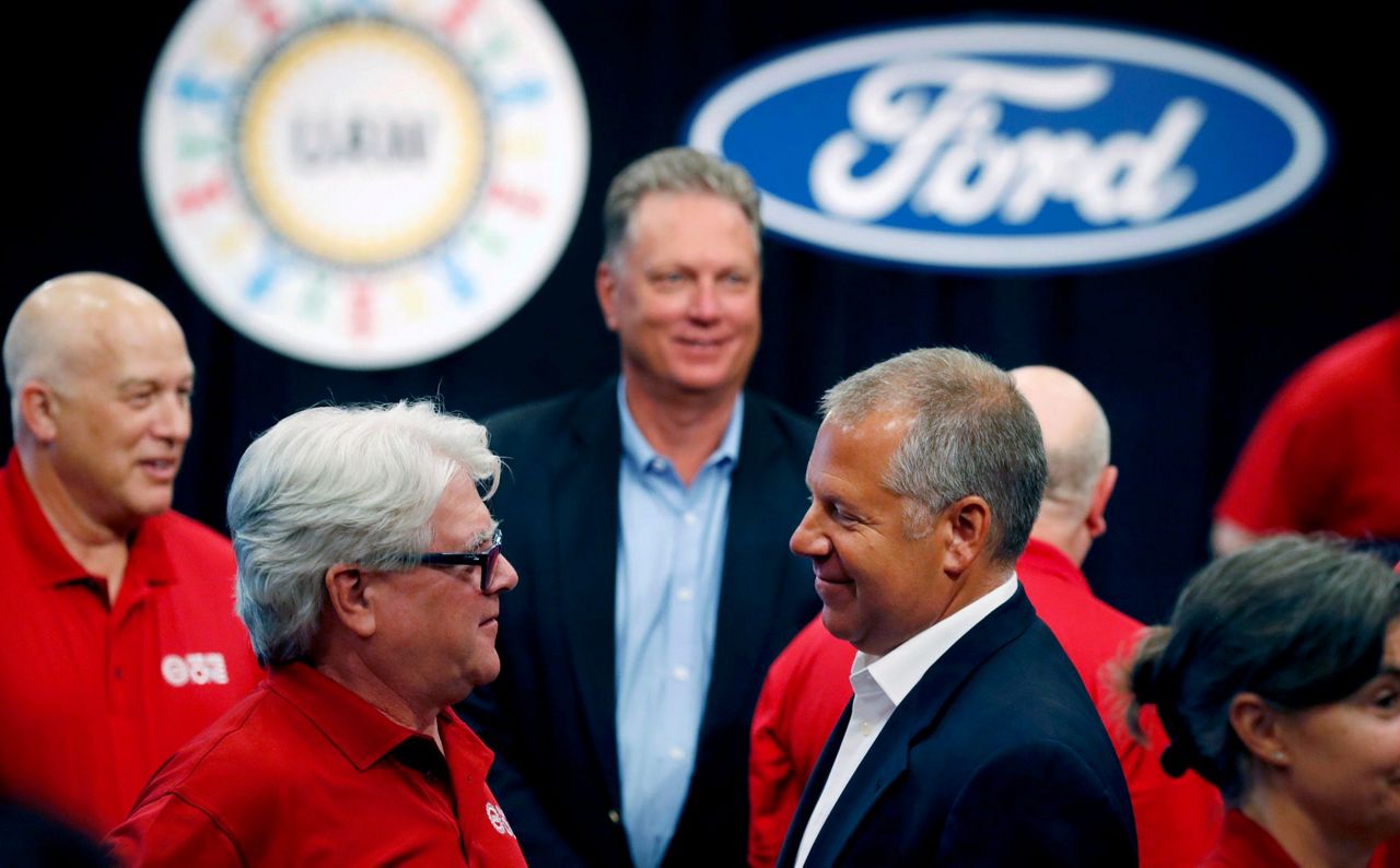 Ford, auto workers union reach tentative contract agreement