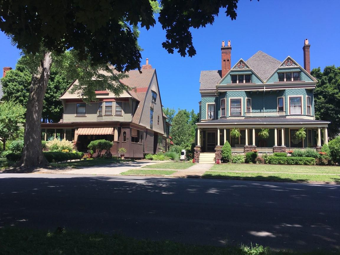 Gallery North Tonawanda's Lumber Baron Historic District