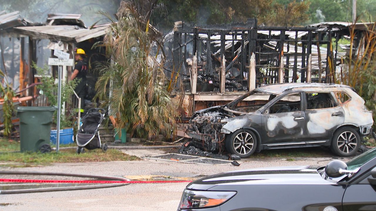 Woman, 4-year-old girl dead in Largo mobile home fire