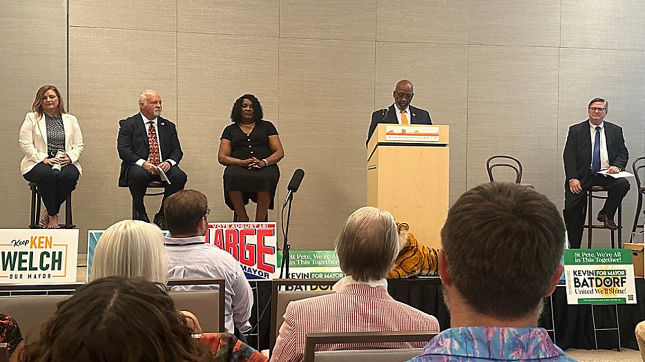 Ken Welch calls on Charlie Crist to condemn social media post