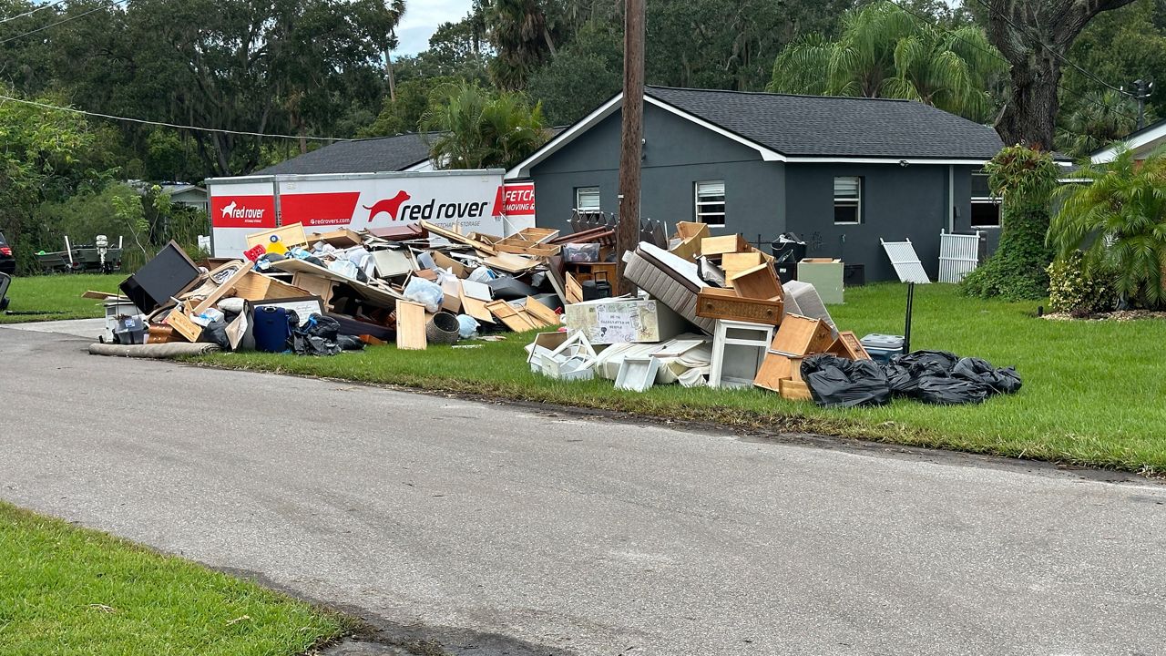 Riverview residents continue with cleanup after Helene