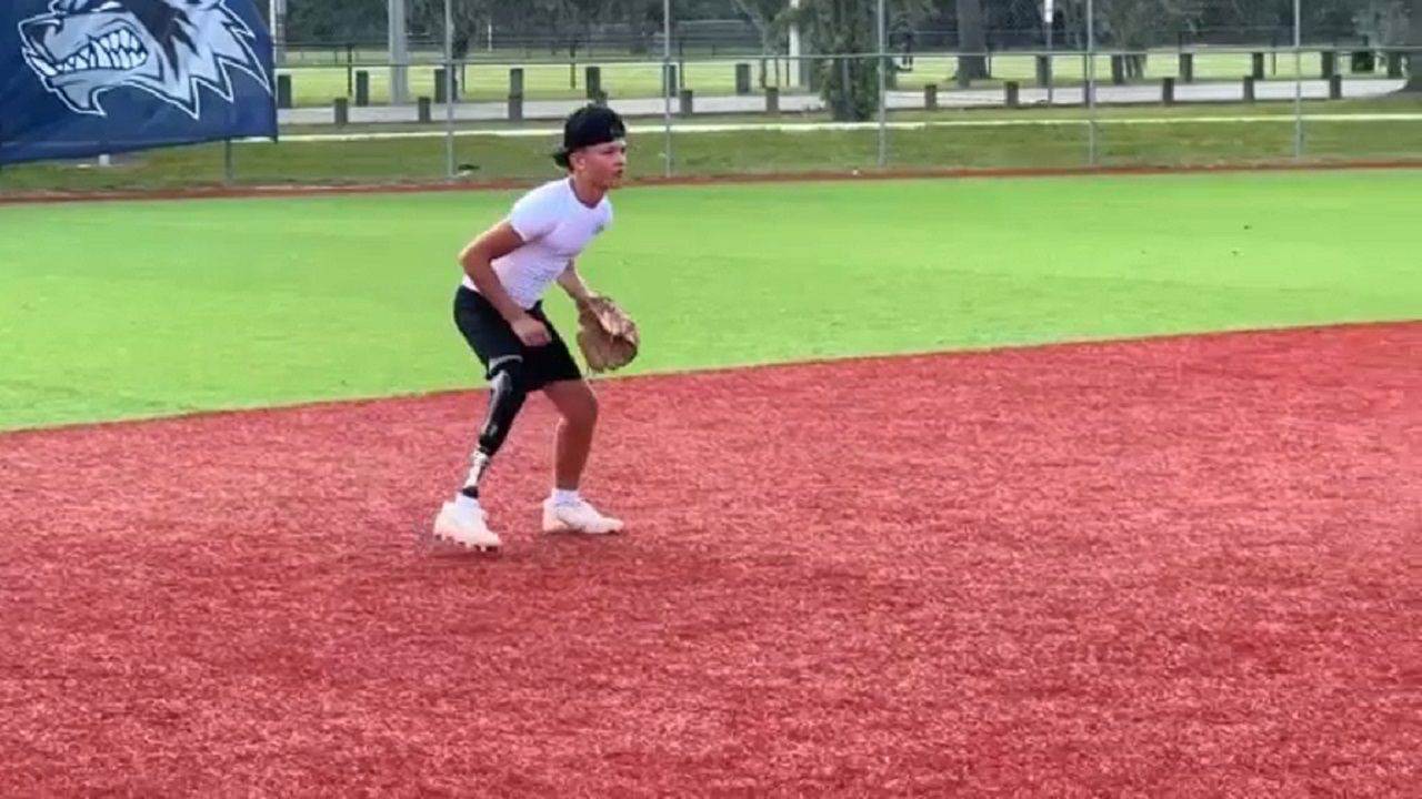 Bay area teen ballplayer Zavier Gonzalez has a Major League dream. (Spectrum News image)